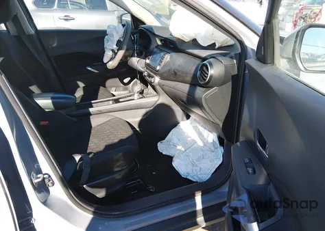 2021 Nissan Kicks Sv Xtronic Cvt из США, поврежденный, VIN 3N1CP5CV2ML470412